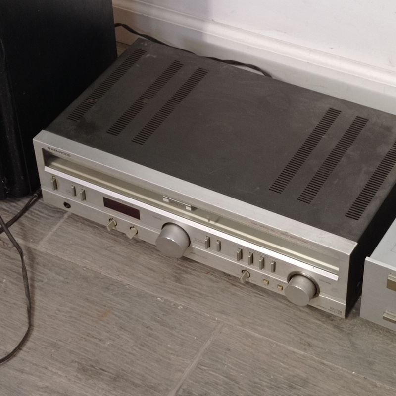 Equipo de Audio Kenwood en Buen Estado - imagen 5