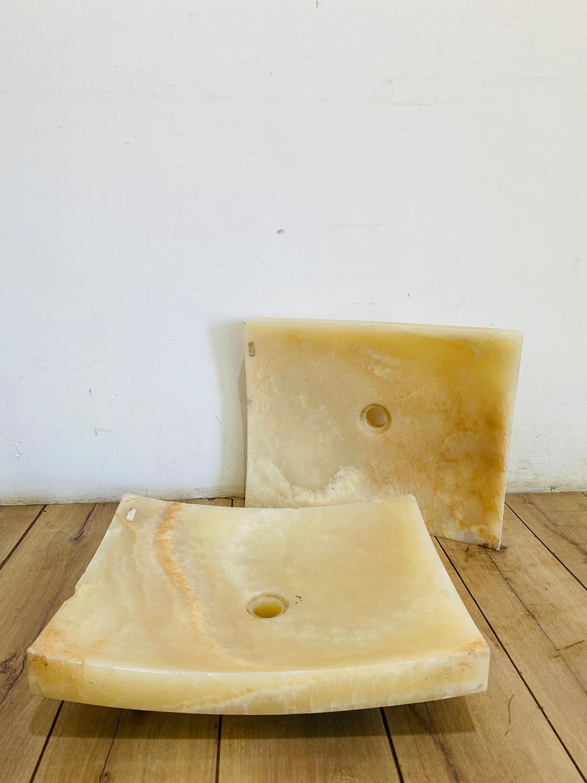 Item lote-x2-bachas-en-marmol - Image 0