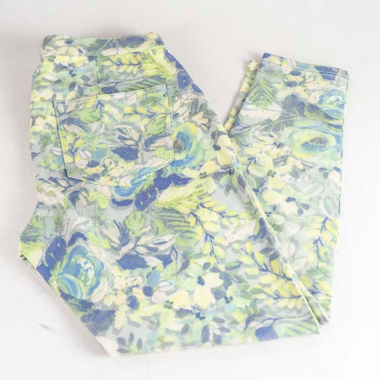 Item 2097826 - Image 0