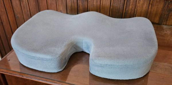 Almohadón Ortopédico Ergonómico Gris