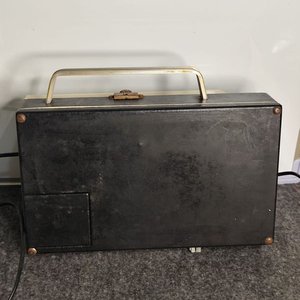 Tocadiscos Clifton Solid State con Radio a Revisar - imagen 4