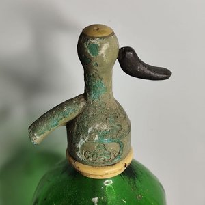 Sifón Antiguo de Vidrio Verde Oscuro con Detalle de Marca "Gaseosas" - imagen 4