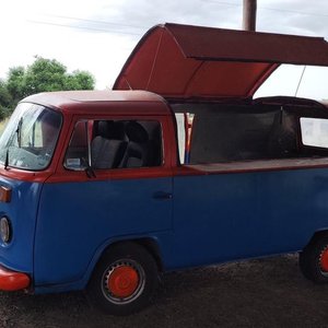 Foodtruck Volkswagen Kombi Azul y Naranja con Caja de Acero Inoxidable - imagen 6