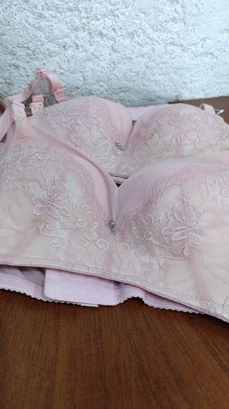Sosten de Dama Rosa y Negro Nuevo - imagen 3