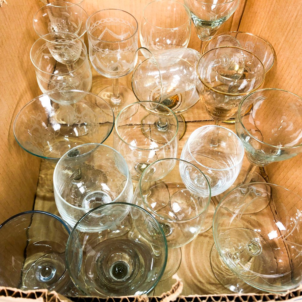 Lotes de copas hialinas para vino - imagen 2