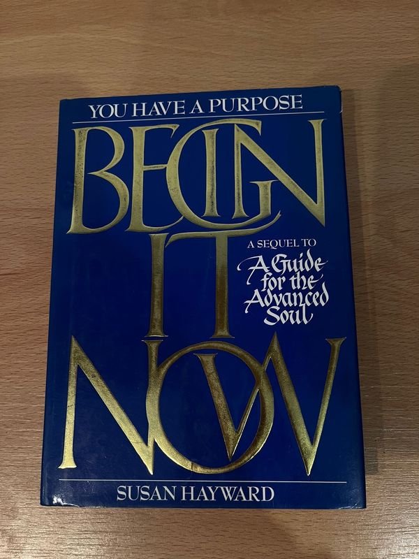 Lote anterior: Libro S. Hayward Begin It Now, en buen estado