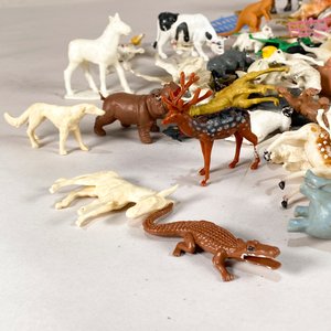 Lote de Juguetes Miniatura de Granja y Animales Varios - imagen 2