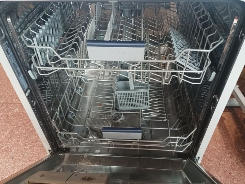 Item 875319 - Image 1