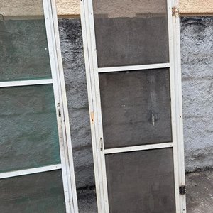 Dos Puertas Mosquiteros con Marco de Madera y Metal - imagen 3