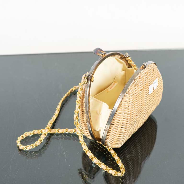 Item 2094179 - Image 2