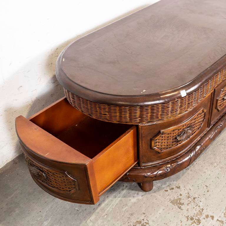 Mesa de living oval con detalles y cajones laterales - imagen 2