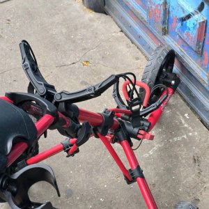 Carro de Golf Clicgear Modelo 3.0 Plegable Rojo - imagen 6