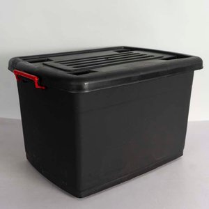 Lote siguiente: Organizador Negro de Plástico con Tapa y Ruedas - 95 Litros