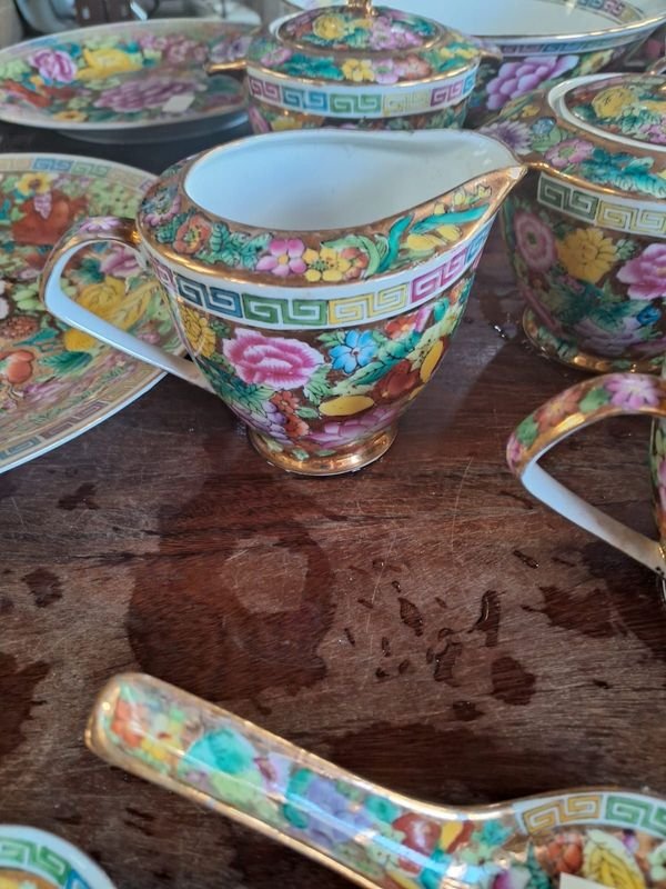 Porcelana y Cerámica Chinesa con Diseño Floral - imagen 12