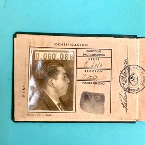 Carnet de Trabajo Antiguo Instituto de Jubilaciones y Pensiones Uruguay - imagen 2