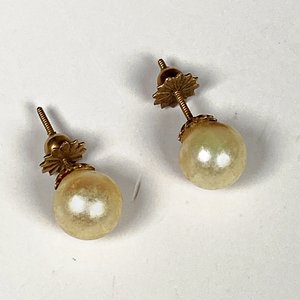 Par de Caravanas de Oro con Perlas de Cultivo - imagen 3
