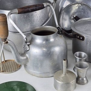Lote de Cacerolas, Ollas y Utensilios de Cocina de Aluminio - imagen 6