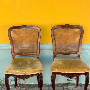 Par de Sillas Clásicas Estilo Francés con Estructura de Madera y Esterilla - imagen 1