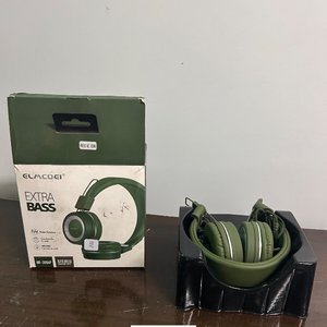 Lote siguiente: Auriculares ELMCOGI Extra Bass Verdes