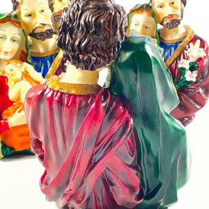 Lote de 4 Figuras Religiosas Familia Sagrada en Pasta, 22 cm - imagen 4