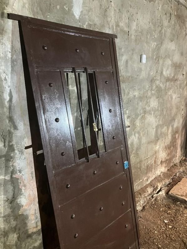 Item 899950 - Image 4