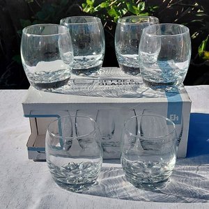 Set de 6 Vasos de Vidrio con Diseño Labrado - imagen 4