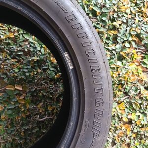 Cubierta Goodyear EfficientGrip 225/50R17 - imagen 2
