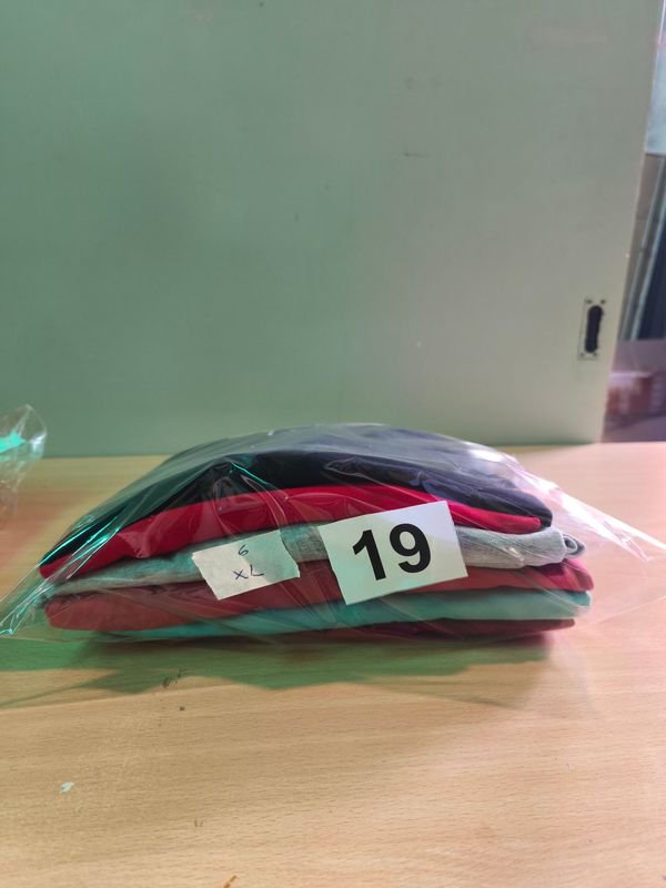 6 Pack de Camisetas y Busitos XL - imagen 2