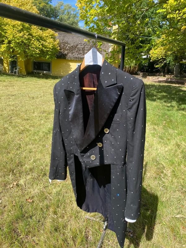 Item 892672 - Image 1