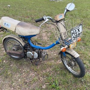 Ciclomotor Liming Azul con Canasto y Asiento Blanco - imagen 5