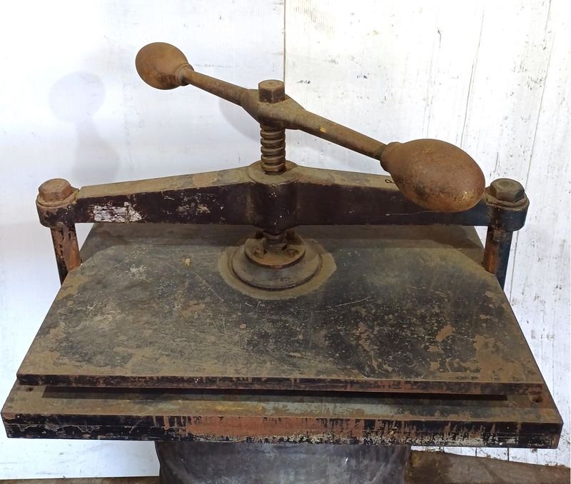 Item 900090 - Image 1