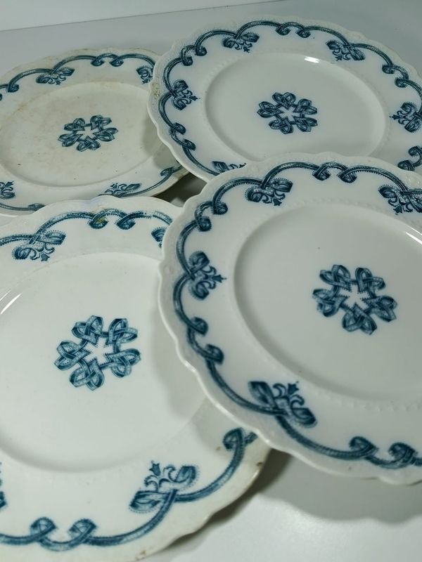 Juego de 4 Platos de Porcelana Rolland England con Diseño Azul - imagen 1