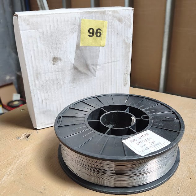 Bobina de Alambre para Soldar AWS E71T-GS 0.8mm 5kg