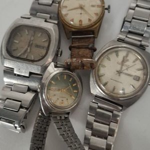 Lote de 4 Relojes Mecánicos Vintage para Reparar o Coleccionar - imagen 3