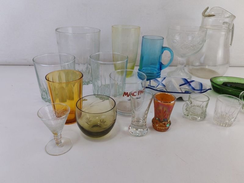 Gran Lote De Vasos Y Varios - Colección de vidrio colorido - imagen 3
