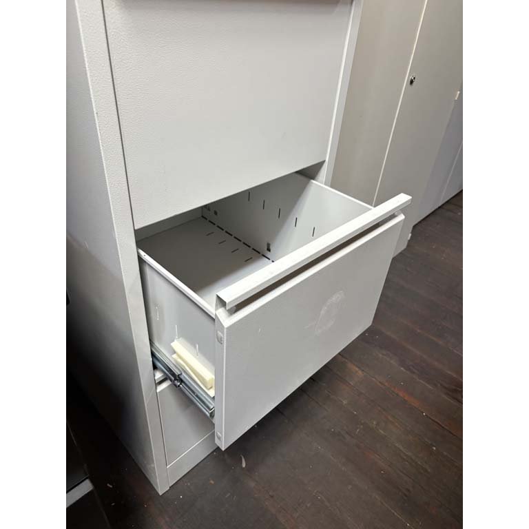 Item 2104641 - Image 1