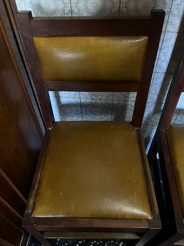 Sillas de madera con asiento y respaldo de pantasote - imagen 8