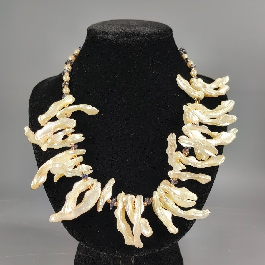 Item 16366 - Image 2