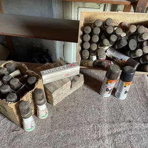 Lote siguiente: Lote de Artículos para Lustrar y Cuidar Calzado Nugget y Omega