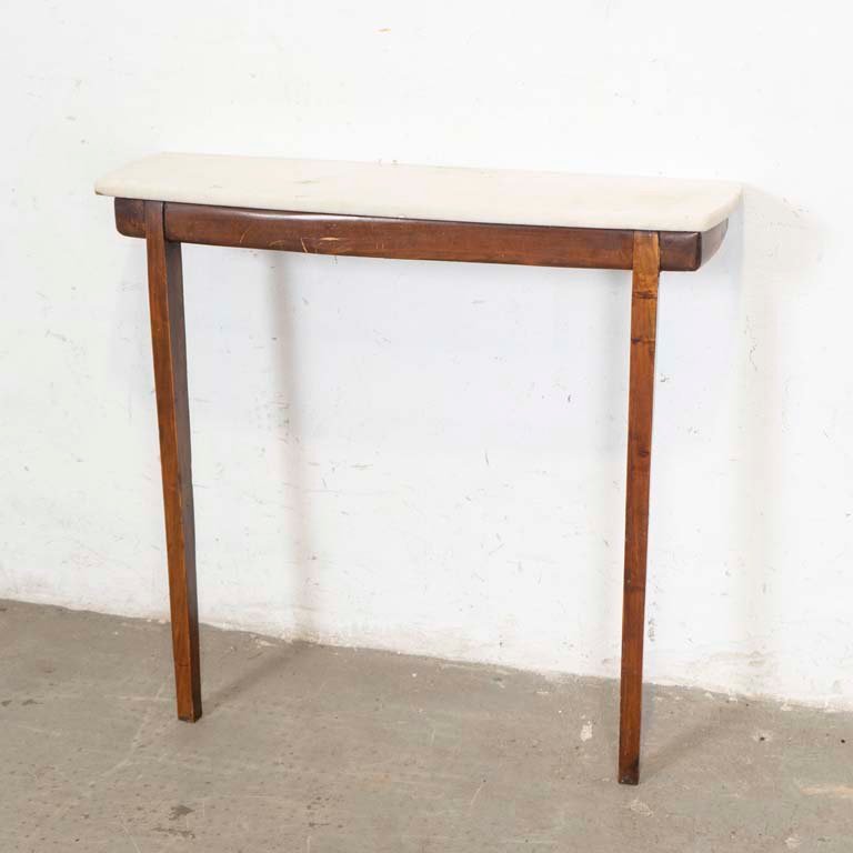 Item 2101960 - Image 0