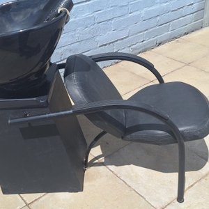 Lote anterior: Sillón de Peluquería Negro con Pileta y Grifería Completa