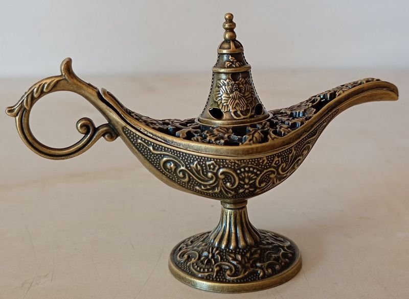 Quemador en miniatura de metal bronceado, forma de lámpara de Aladino - imagen 4
