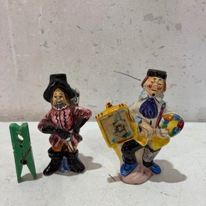 Lote anterior: Pareja de Figuras Antiguas: Pintor y Caballero