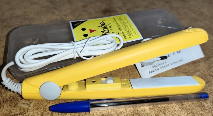 Lote anterior: Mini plancha de pelo cerámica para viaje