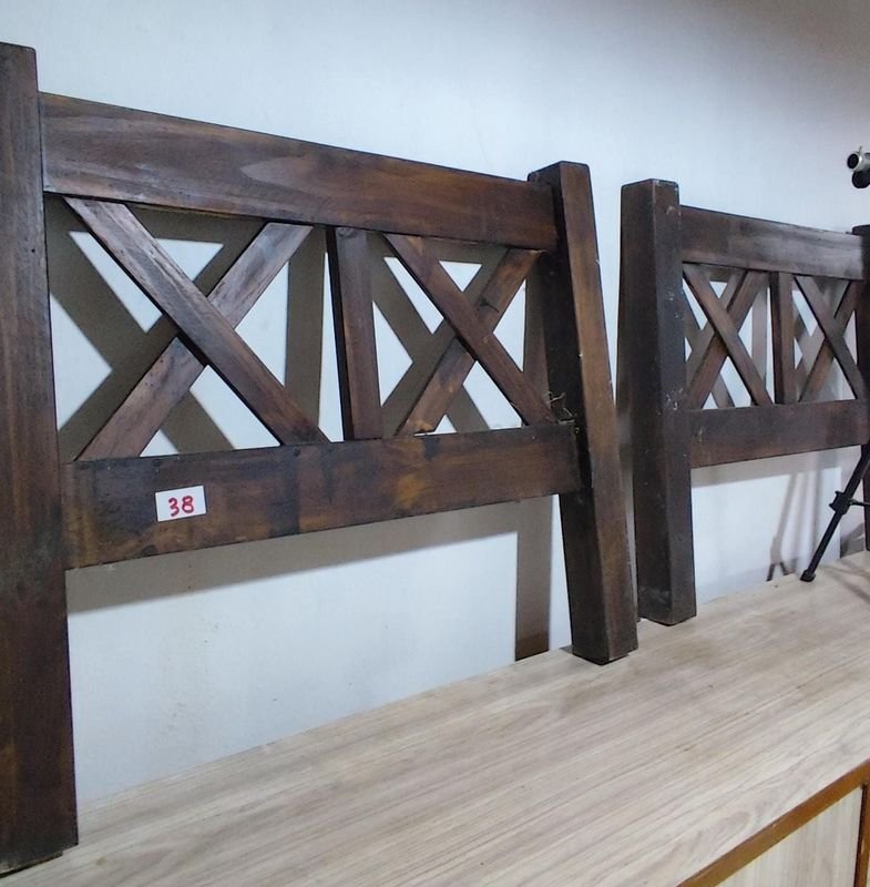 Respaldo de Cama Doble Madera Estilo Rústico