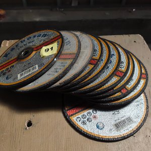 Lote de Discos Abrasivos Karbosan - imagen 2