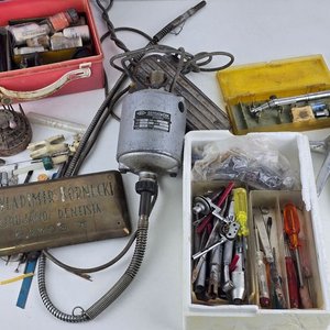 Lote anterior: Lote de Herramientas y Equipo Dental Antiguo