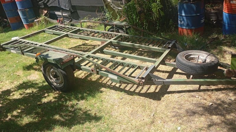 Remolque para cargar autos de alta calidad - imagen 3