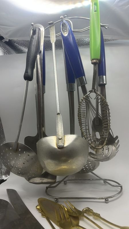 Utensilios de cocina en buen estado - imagen 5