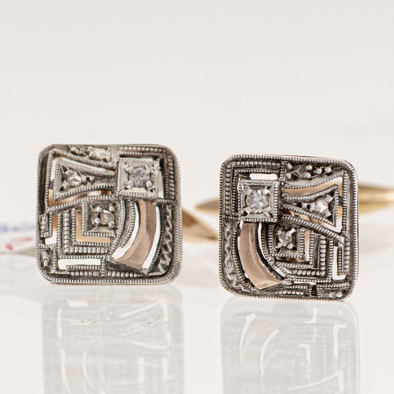Lote siguiente: Par de gemelos oro con brillantes y diamantes